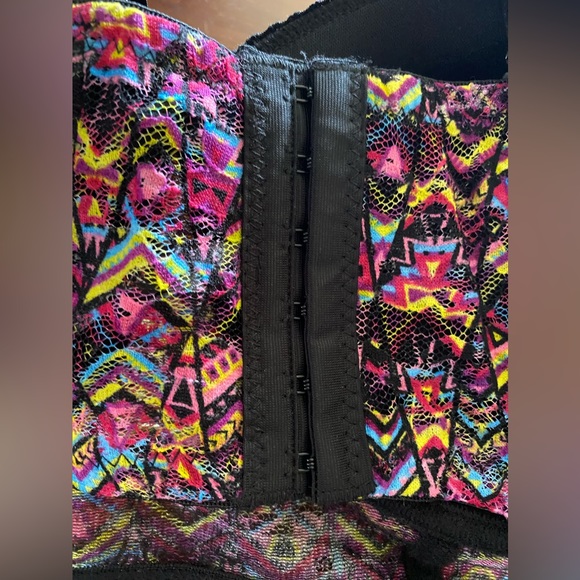 Black Fuchsia by secret lace LLC.  Aztec design  Size 38C. - Picture 4 of 11